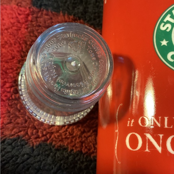 🎄Starbucks Christmas coffee cup (china) + cute little tree ornament (plastic). - Picture 9 of 10